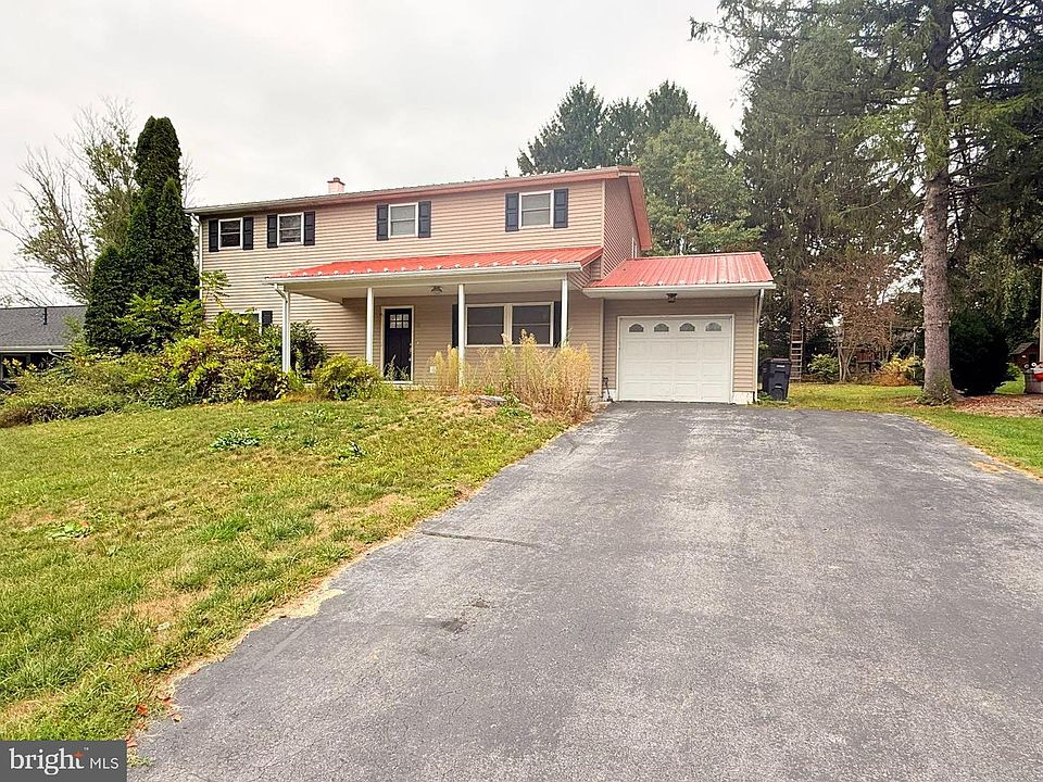 1st image of 242 Spring St
