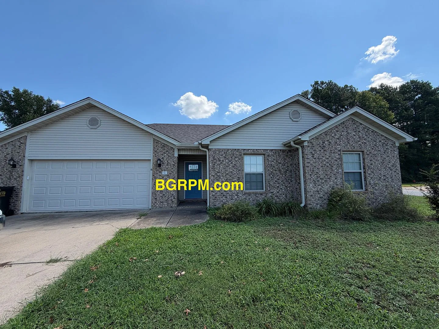 3 BD, 2 BA, home in Ward. — Photo 1