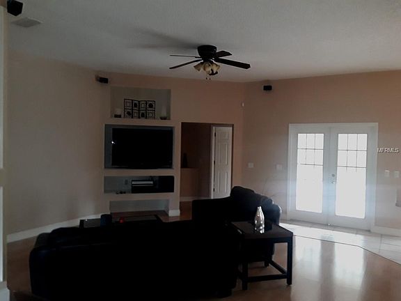 5th image of 6506 Welle Ct