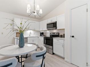 1961 Marine Terrace Dr APT I, Saint Louis, MO 63146