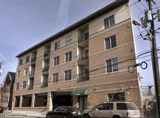 15-19 Tichenor Ln BLDG 15-19 #403, Newark City, NJ 07114