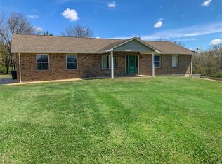 675 Oakdale Cir, Cuba, MO 65453