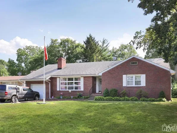 15 Eugene Blvd, South Amboy, NJ 08879