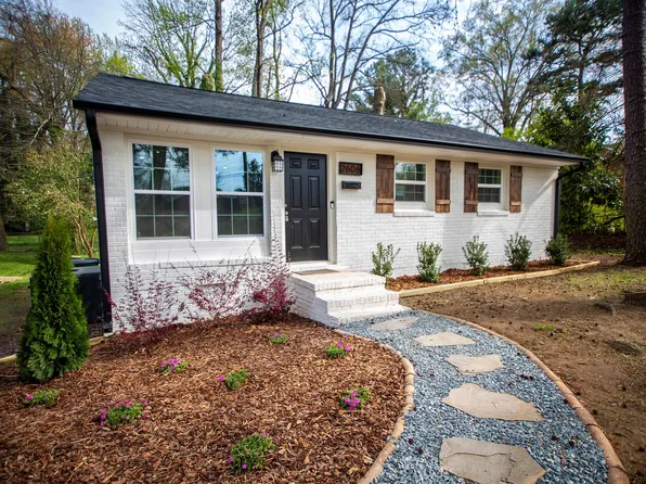 2606 Druid Hills Way, Charlotte, NC 28206