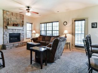 1251 Golf Dr, Branson West, MO 65737