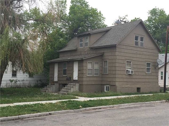 1st image of 2523 1/2 8th Ave N