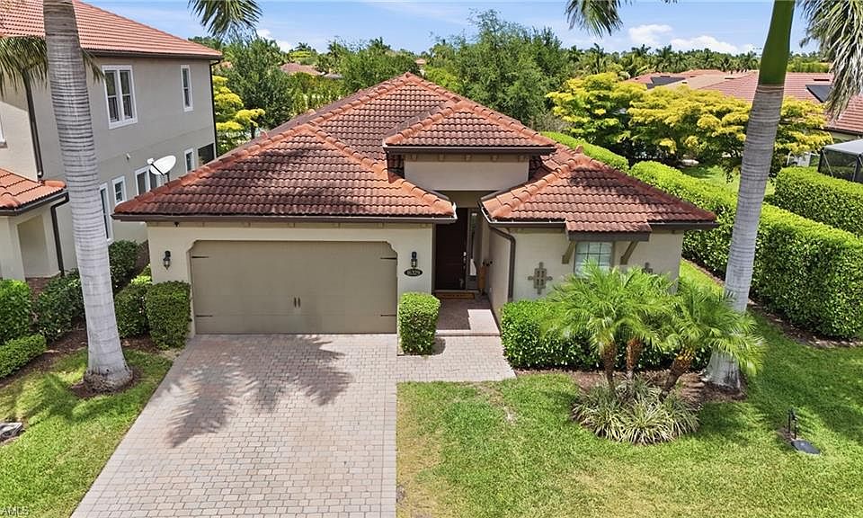 1st image of 16329 Aberdeen WAY