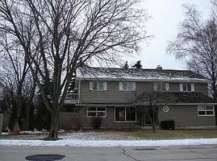 628 Wilson Ave, Sheboygan Falls, WI 53085