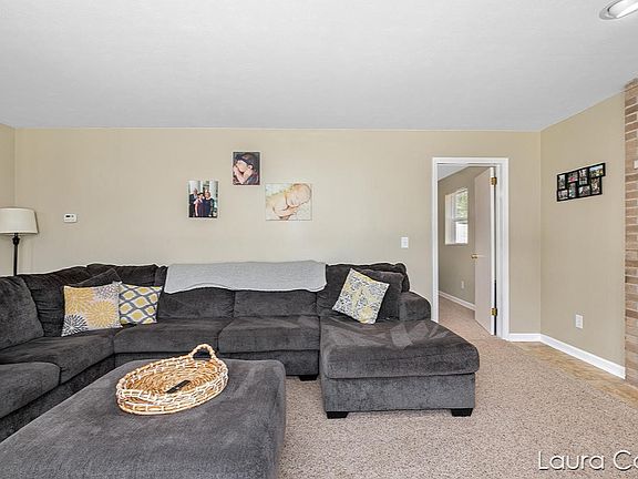 5th image of 1696 Bridle Creek St SE