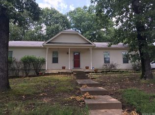 118 Point West Cir, Little Rock, AR 72211