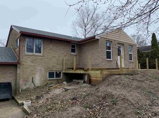 4025 Huth Dr, Fort Wayne, IN 46804