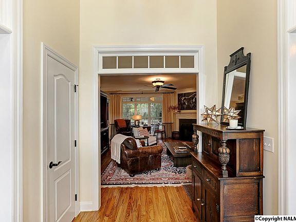 5th image of 222 Bishop Farm Way