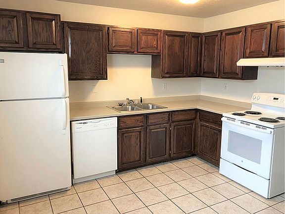 2nd image of 420 5th Ave E APT 102