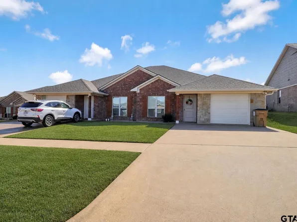 319/321 Princess Pl, Tyler, TX 75704