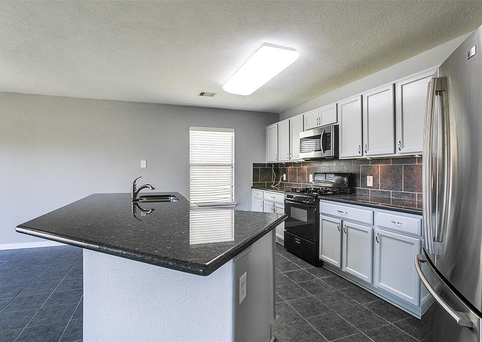 1st image of 18706 Gray Oak Ct