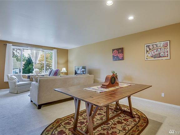 3rd image of 22132 SE 40th Ln #1118