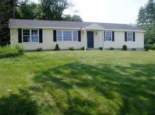 2 Rolling Hill Rd, Billerica, MA 01821