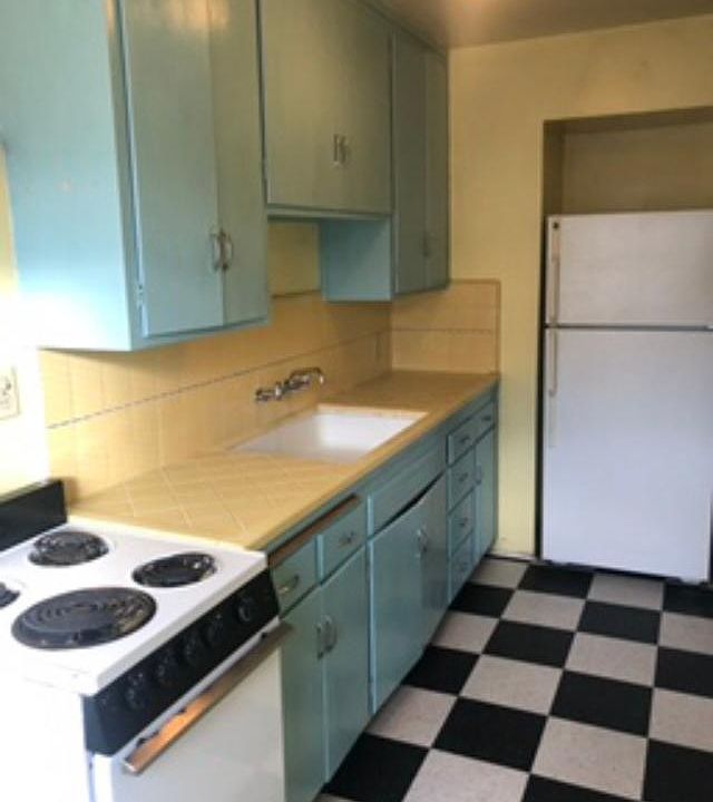Cute Vintage kitchen