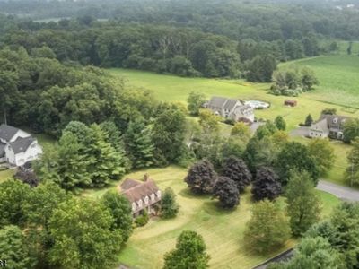 2 Smoke Run, Pittstown, NJ, 08867