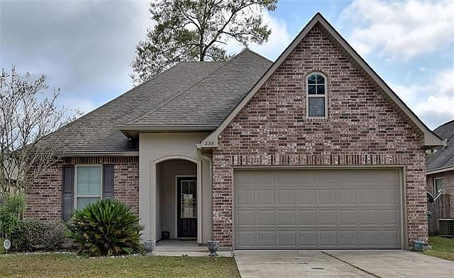 1st image of 228 Knoll Pine Cir