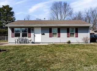 1304 Kylemore Dr, Xenia, OH 45385