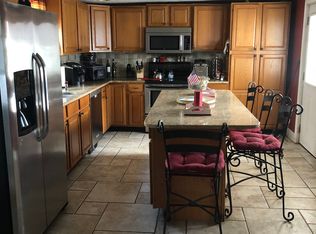 48 Broad St, Whitman, MA 02382