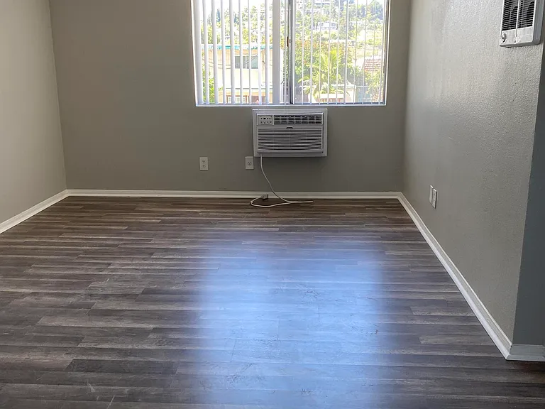 9062 Kenwood Dr — Photo 13