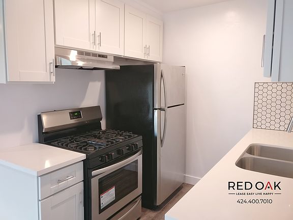 5th image of 127 Rosemont Ave APT 6