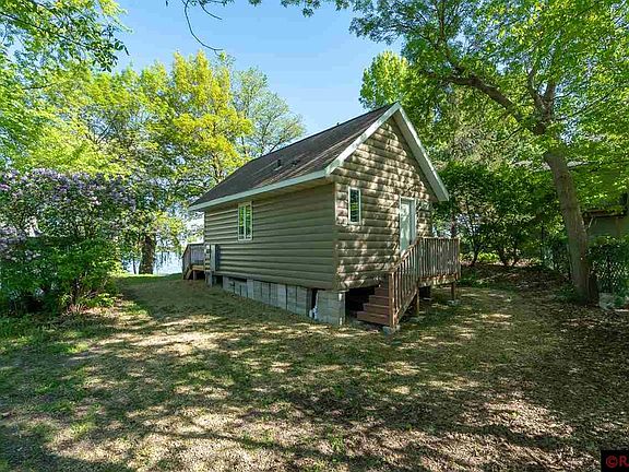 2nd image of 400 Doran Dr