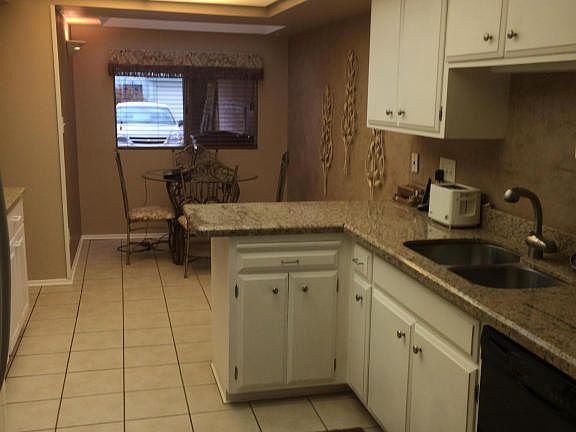 4th image of 6221 E Catalina Dr