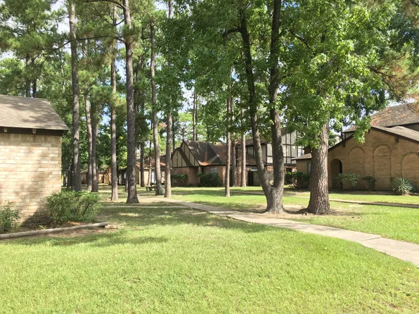 Pinewood Townhomes