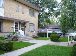 4730 Main St #"D", Skokie, IL 60076