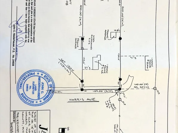 2124 Harris, Harsens Island, MI 48028