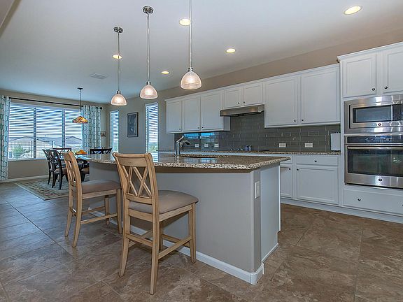 4th image of 31728 S Summerwind Dr