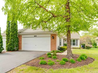 604 S Essington Dr, Round Lake, IL 60073