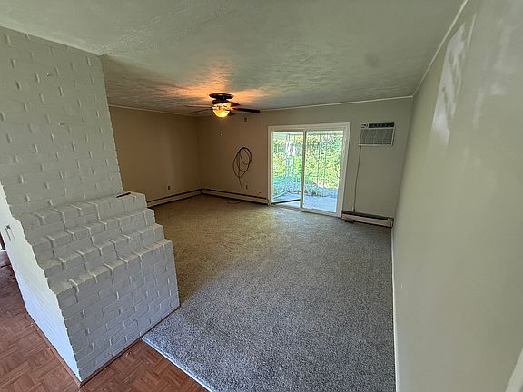 4th image of 65 Orchard Ln