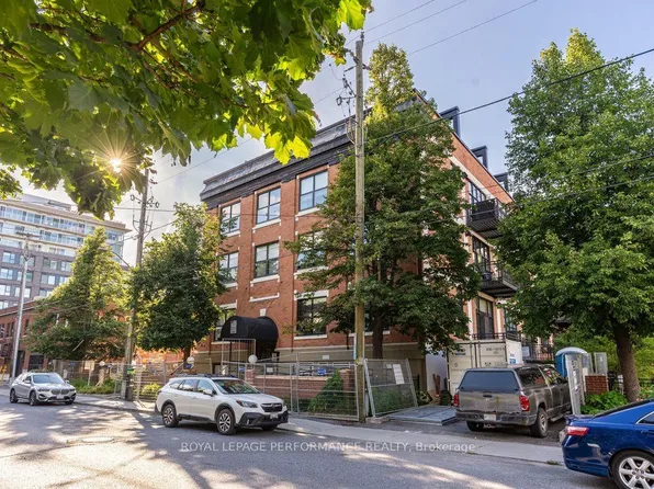 255 Argyle Ave, Ottawa, ON K2P 2N7