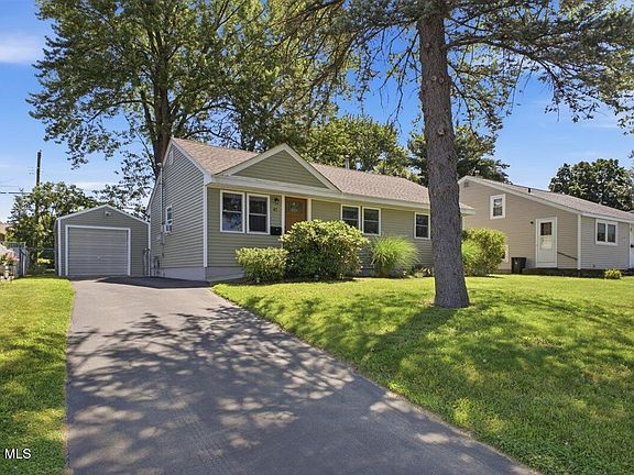 2nd image of 47 Perry Avenue