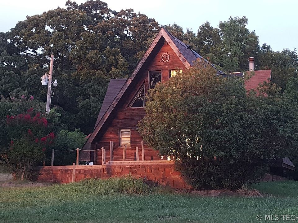 1st image of 8813 S Coyote Hills Dr
