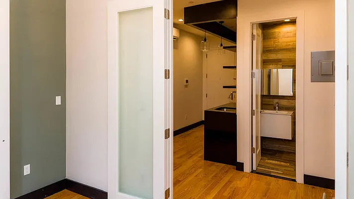 Rented by Nooklyn NYC LLC | media 10