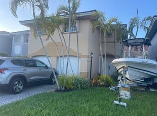 15343 SW 39th Ln, Miami, FL 33185