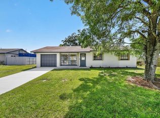 432 W Shadyside Circle, West Palm Beach, FL 33415