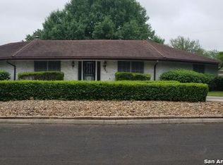 6023 Winding Ridge Dr, Windcrest, TX 78239