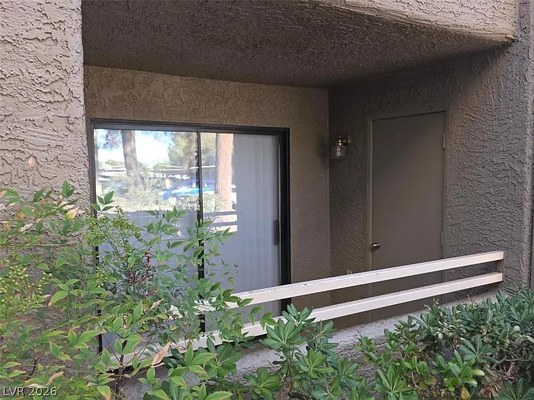5052 S Rainbow Blvd #106 — Photo 13