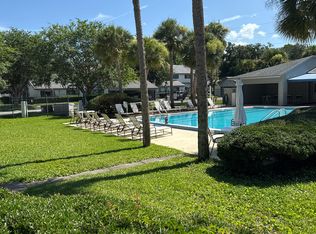 9360 Craven Rd APT 903, Jacksonville, FL 32257