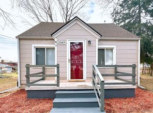 23409 Bush St, Southfield, MI 48033