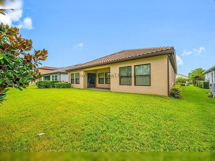 18308 Leafmore St — Photo 39