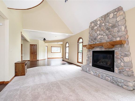 5th image of 2420 Emerald Pines Ln