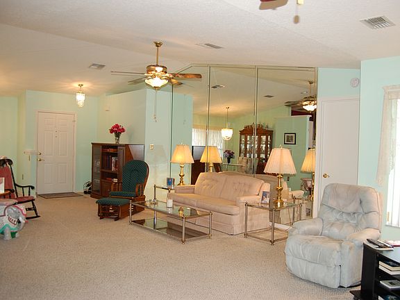 3rd image of 5857 Crane Dr
