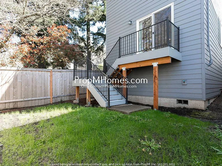 10709 SW 72nd Ave — Photo 22
